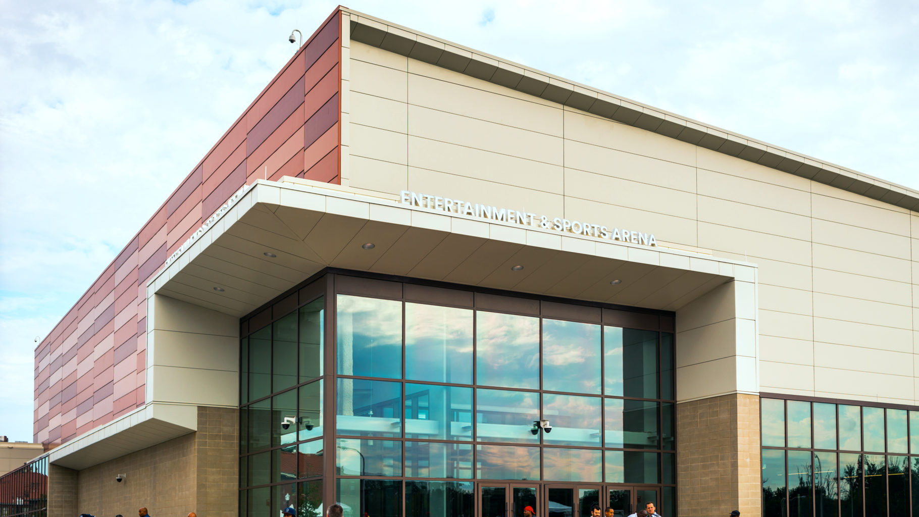 Metal Architecture Magazine Features Entertainment and Sports Arena